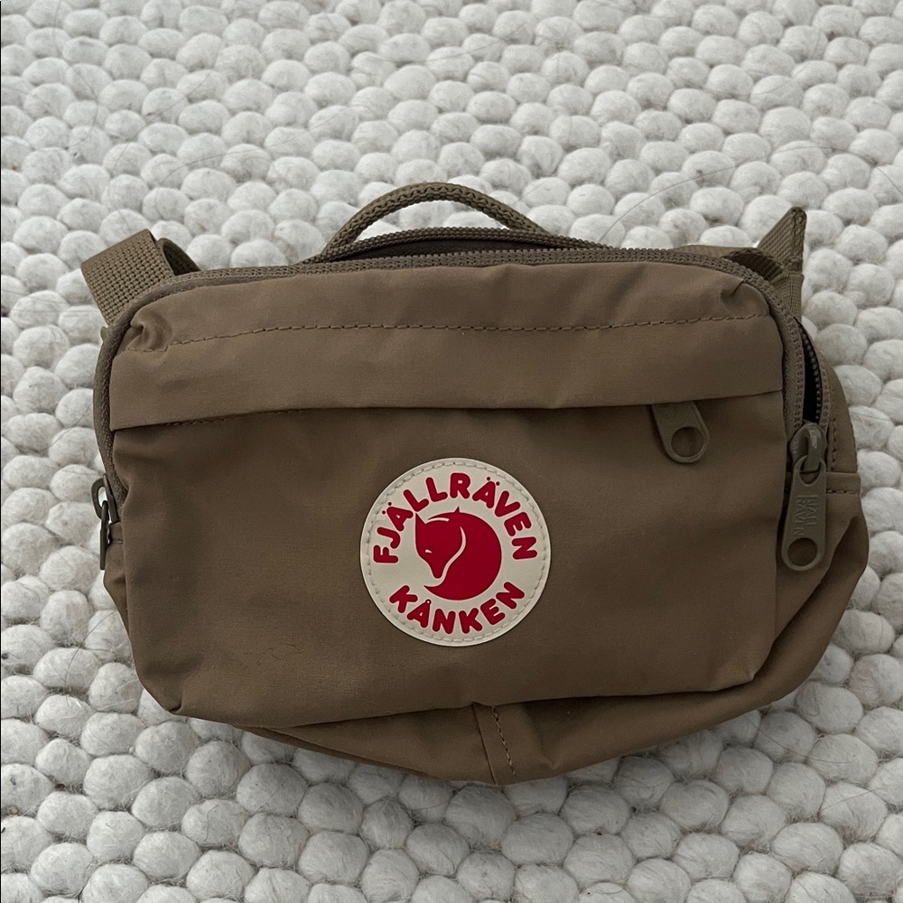 Kånken Brown Crossbody Bag